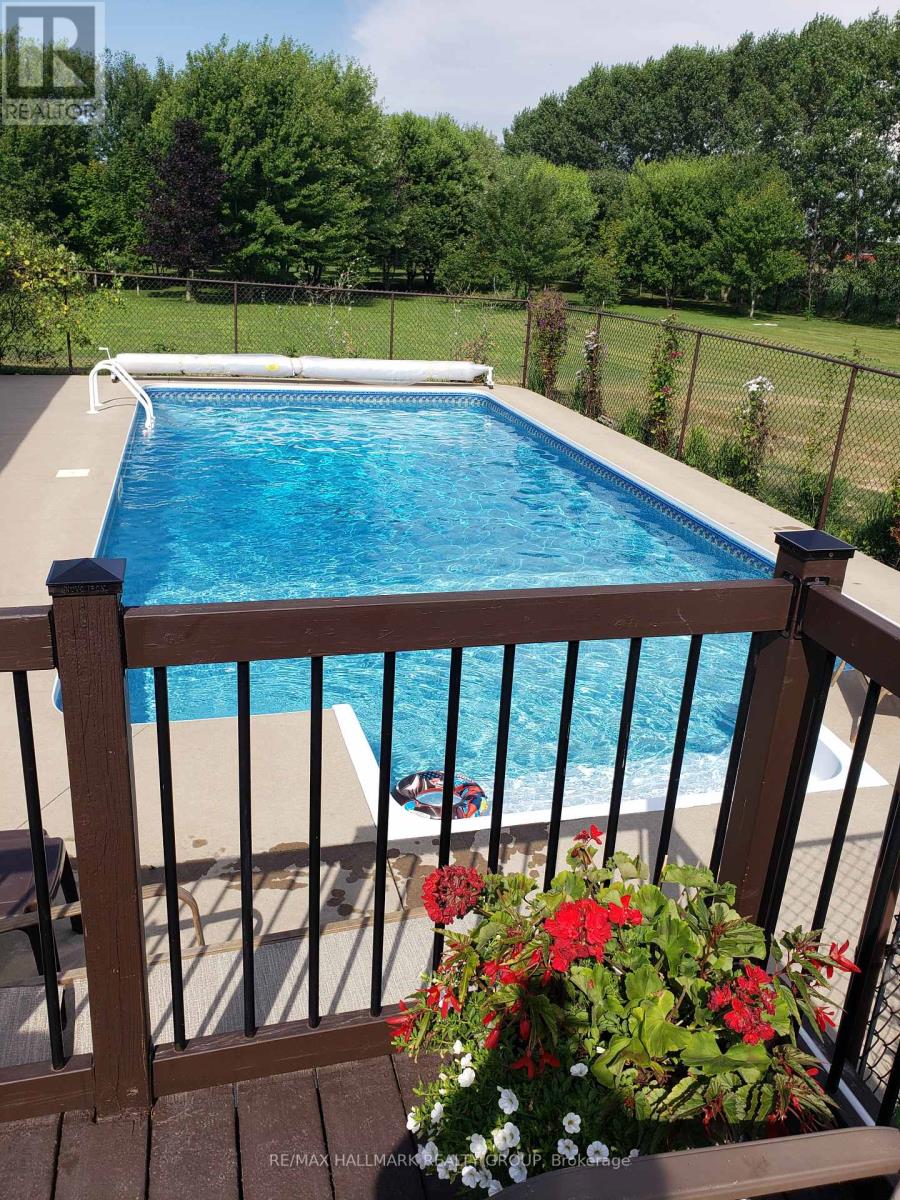 6151 Malakoff Road, Ottawa, Ontario  K0A 2Z0 - Photo 41 - X12933522