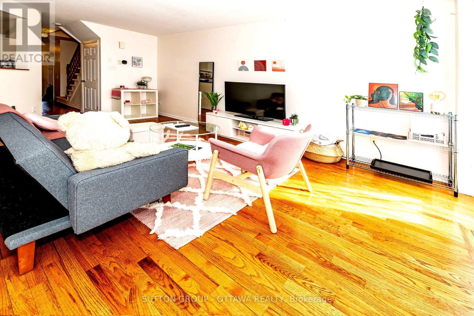110 Chartley Private, Ottawa, Ontario  K1V 2J6 - Photo 12 - X12933678