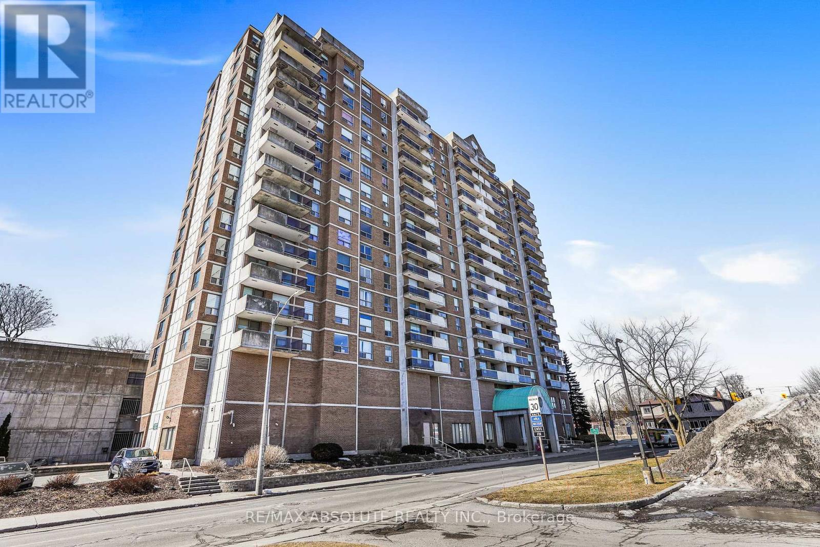 607 - 200 LAFONTAINE AVENUE, Ottawa, Ontario