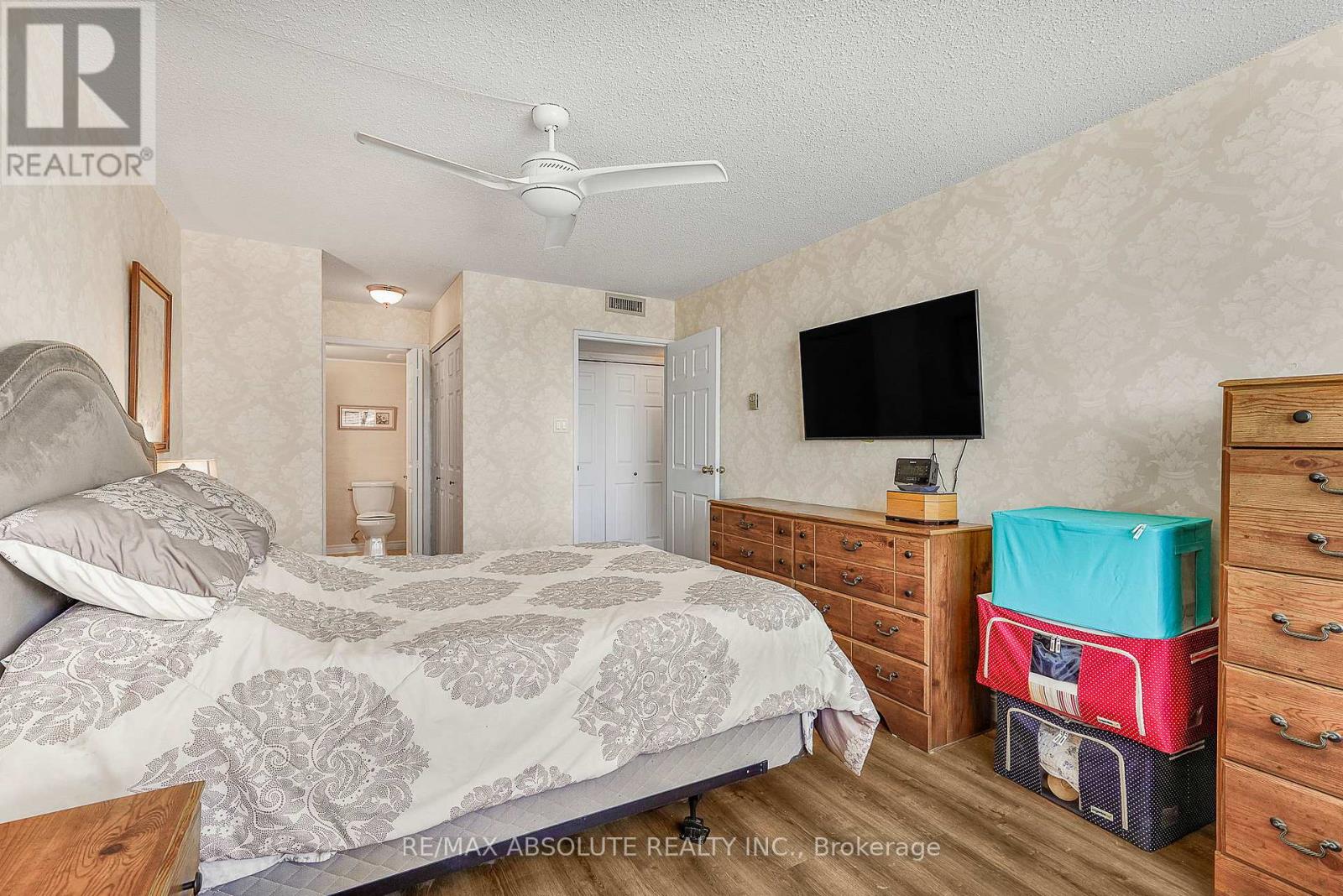 607 - 200 Lafontaine Avenue, Ottawa, Ontario  K1L 8K8 - Photo 18 - X12933882