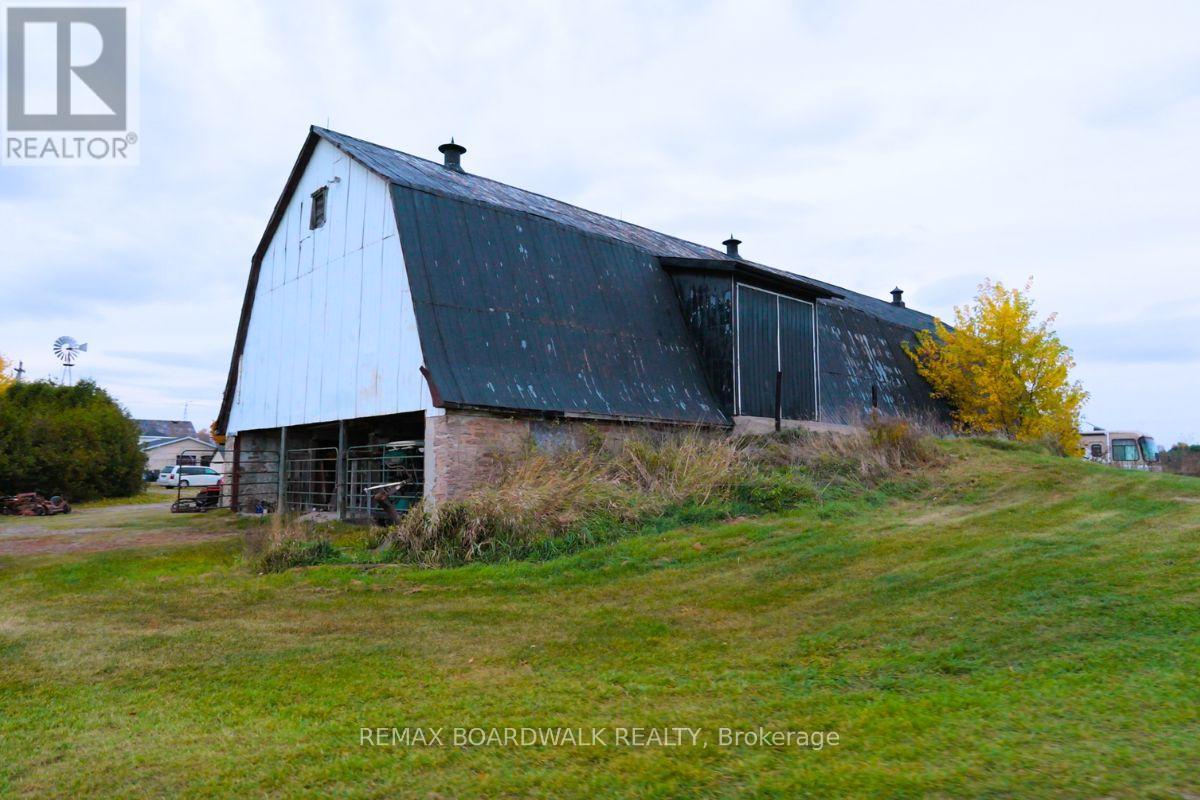 353 County Rd 5 Road, Athens, Ontario  K0E 1B0 - Photo 9 - X12934572