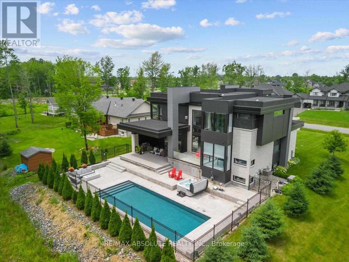 553 Shoreway Drive, Ottawa, Ontario  K4P 0G3 - Photo 2 - X12937596