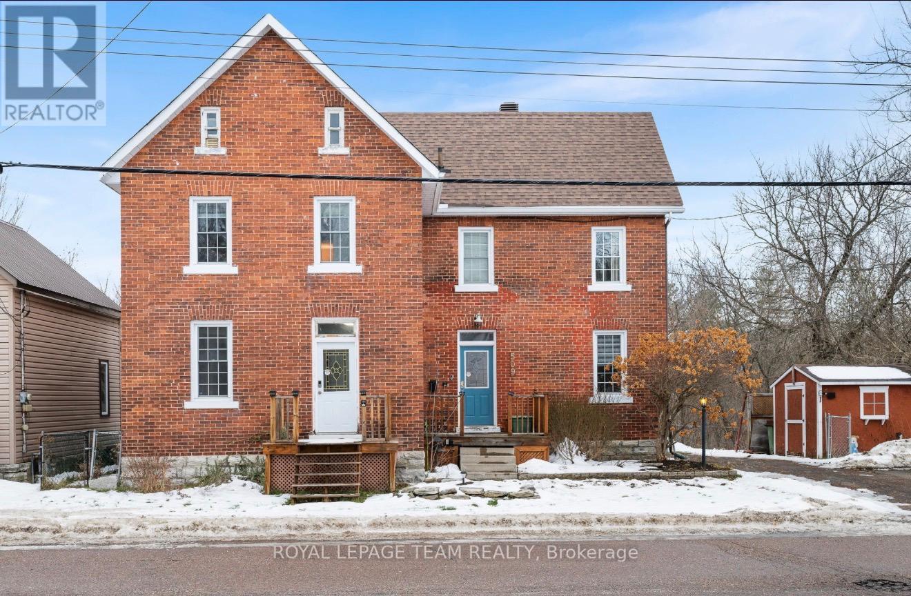 509 MOFFAT STREET, Pembroke, Ontario