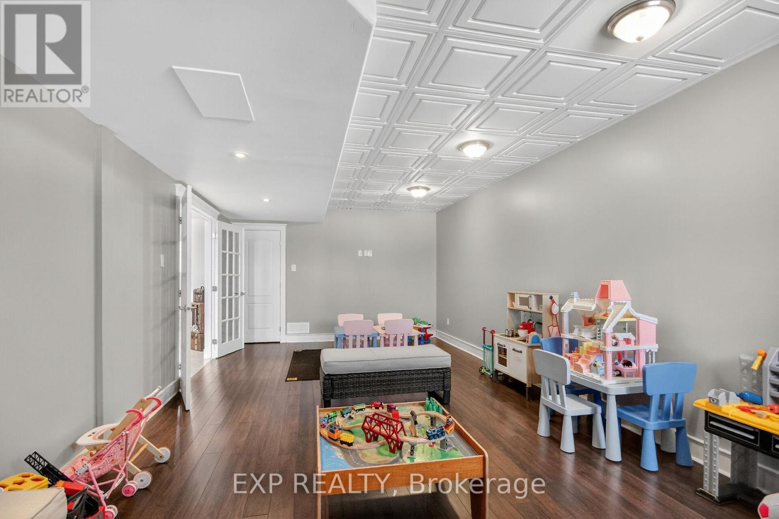 6715 Suncrest Drive, Ottawa, Ontario  K4P 0B3 - Photo 36 - X12938040
