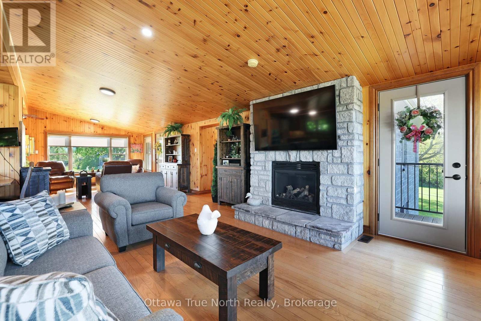 3376 Burnstown Road, Horton, Ontario  K7V 3Z9 - Photo 11 - X12938412