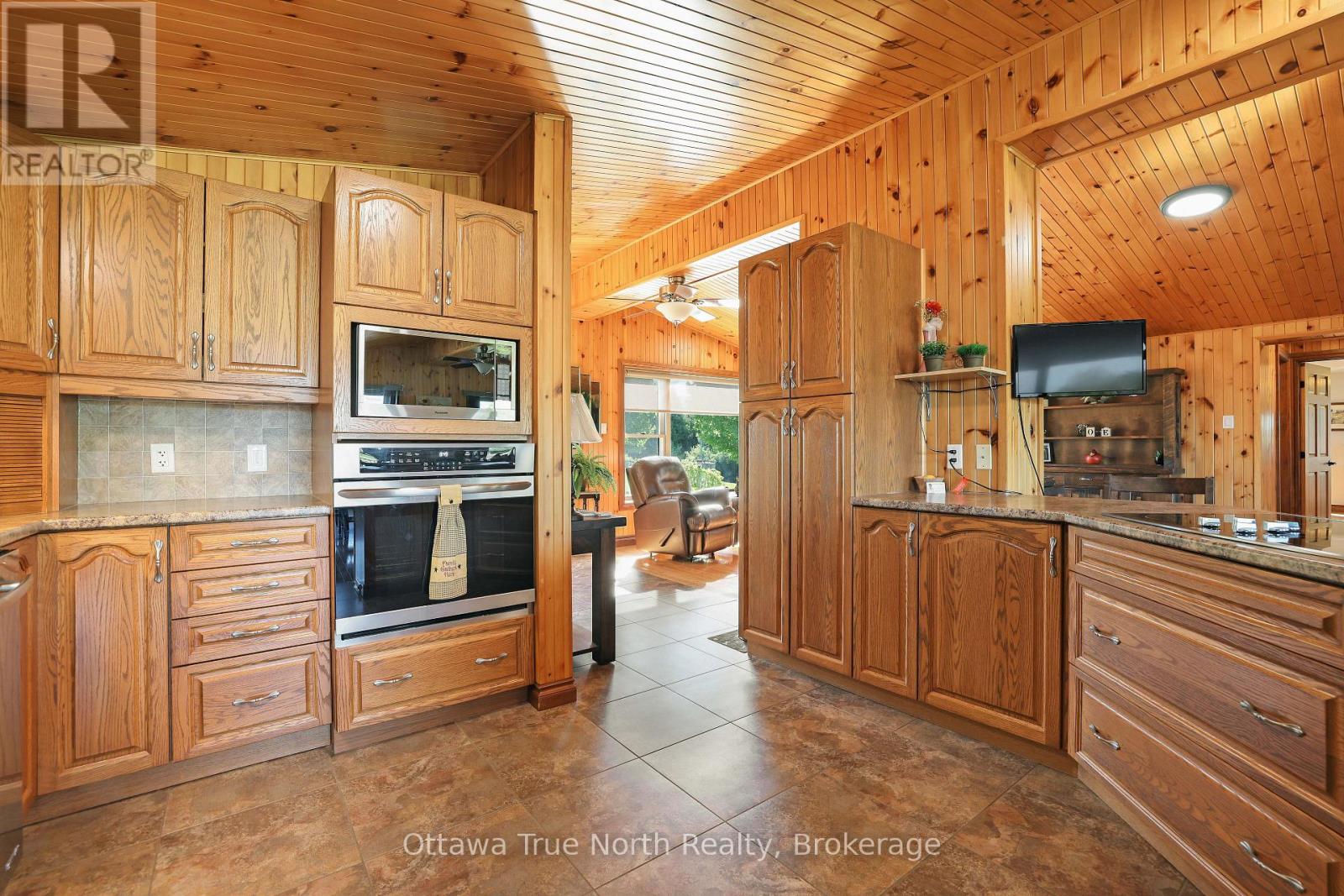 3376 Burnstown Road, Horton, Ontario  K7V 3Z9 - Photo 14 - X12938412