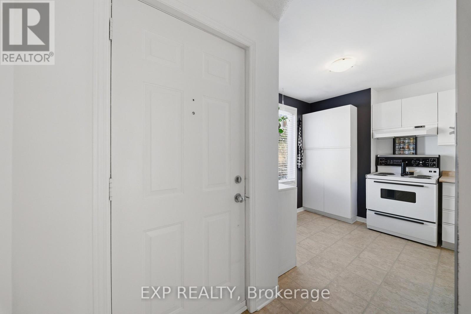 1832 Loranger Court, Ottawa, Ontario  K1C 7H6 - Photo 17 - X12940912