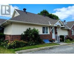 3 DAPHNE CRESCENT, Ottawa, Ontario