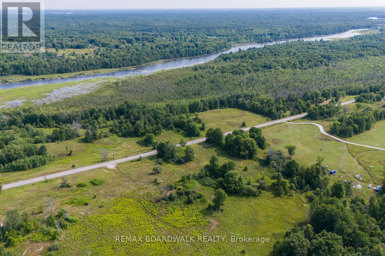 816 Bennett Lake Road, Tay Valley, Ontario  K0G 1A0 - Photo 14 - X12943072