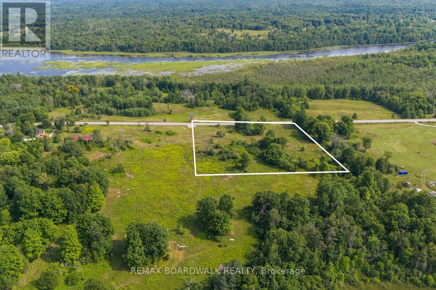 816 Bennett Lake Road, Tay Valley, Ontario  K0G 1A0 - Photo 21 - X12943072