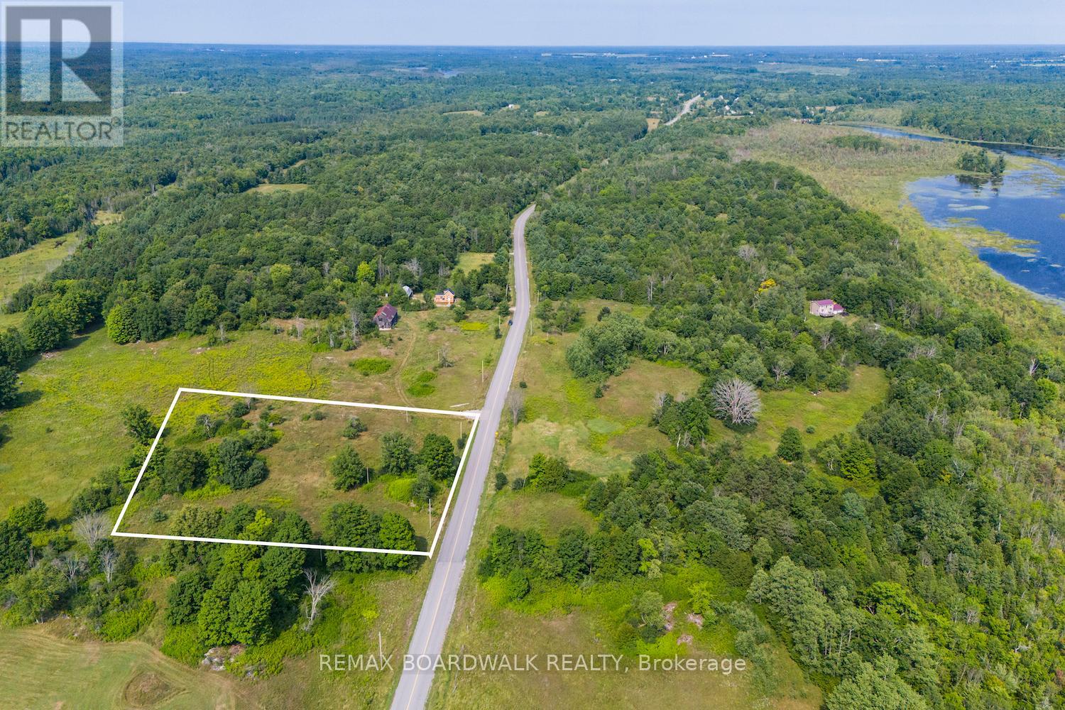 816 Bennett Lake Road, Tay Valley, Ontario  K0G 1A0 - Photo 23 - X12943072
