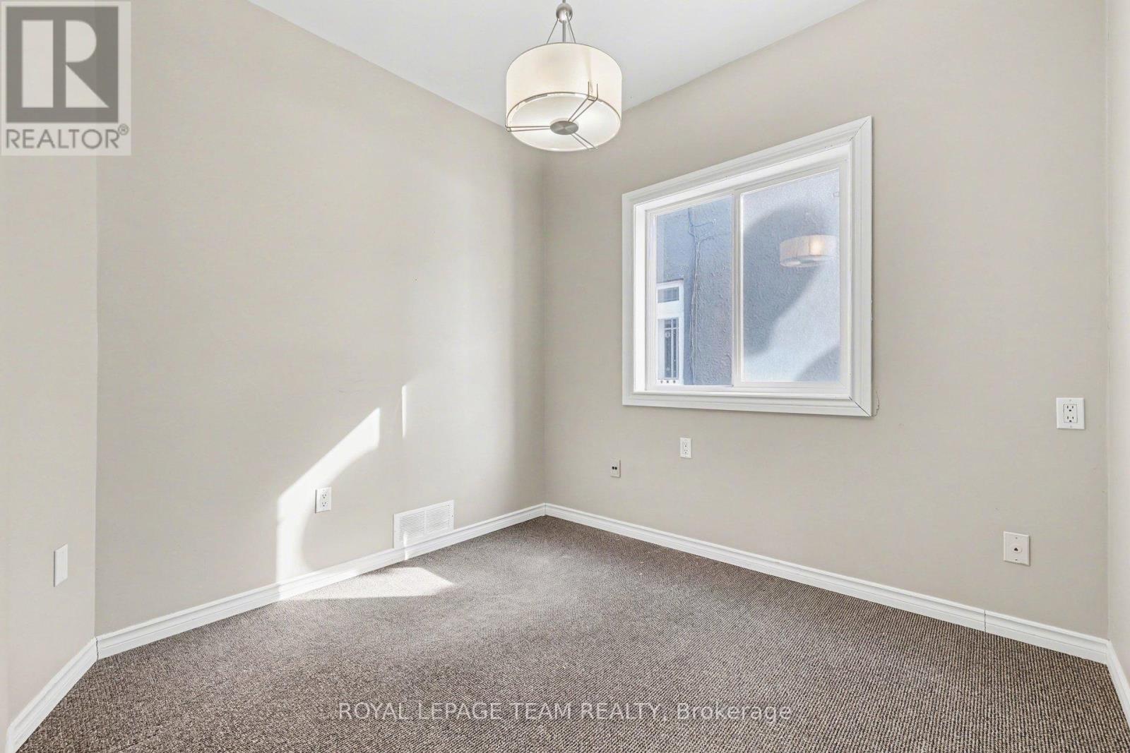 3441 Mcbean Street, Ottawa, Ontario  K0A 2Z0 - Photo 13 - X12943918