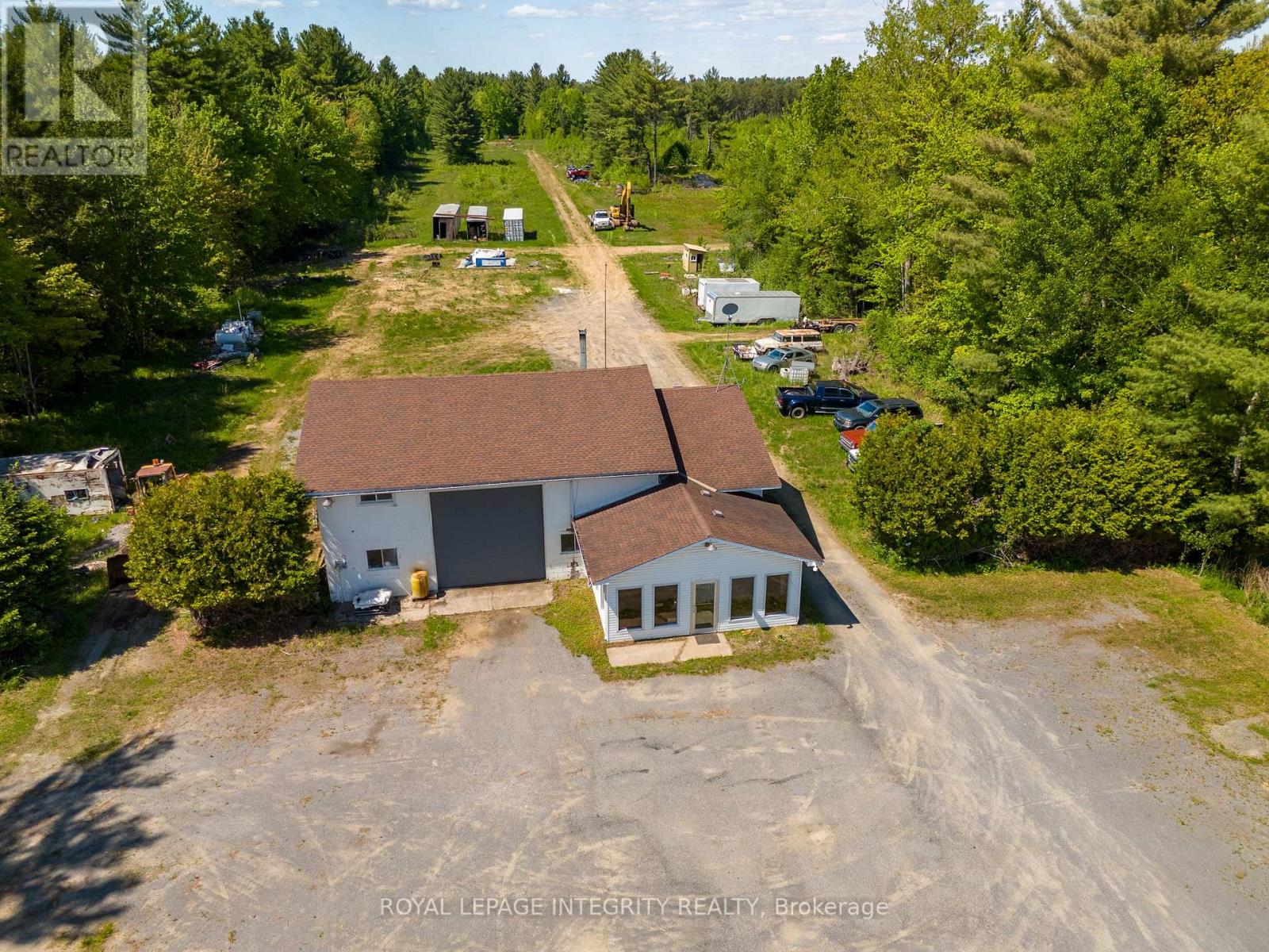 1981 County 2 Road, Alfred And Plantagenet, Ontario  K0B 1C0 - Photo 2 - X12944288