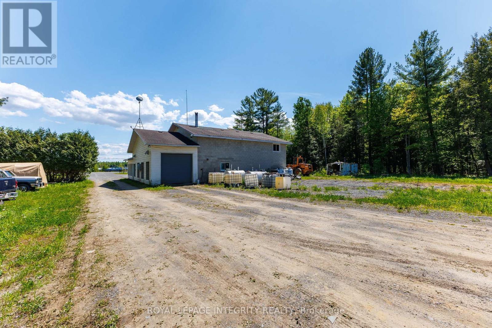 1981 County 2 Road, Alfred And Plantagenet, Ontario  K0B 1C0 - Photo 33 - X12944288