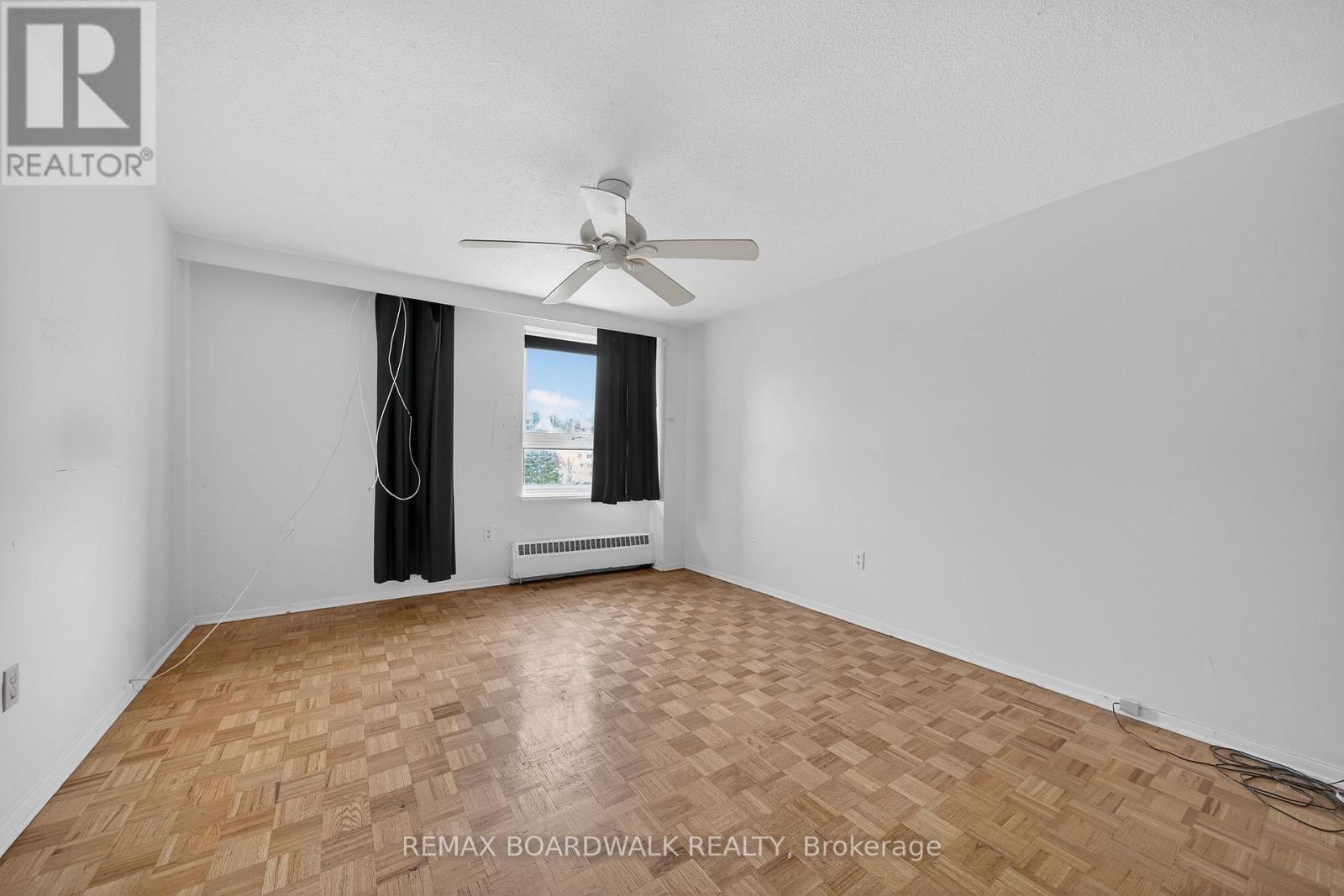 407 - 1356 Meadowlands Drive E, Ottawa, Ontario  K2E 6K6 - Photo 12 - X12944830