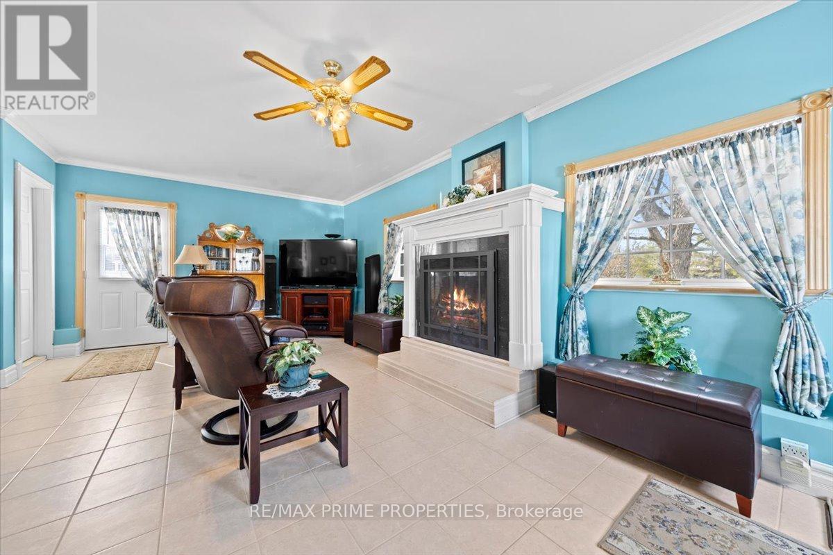 1530 Royal Orchard Drive, Ottawa, Ontario  K4C 1A9 - Photo 16 - X12945470