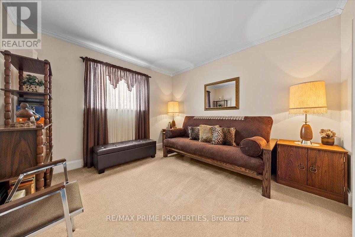 1530 Royal Orchard Drive, Ottawa, Ontario  K4C 1A9 - Photo 26 - X12945470
