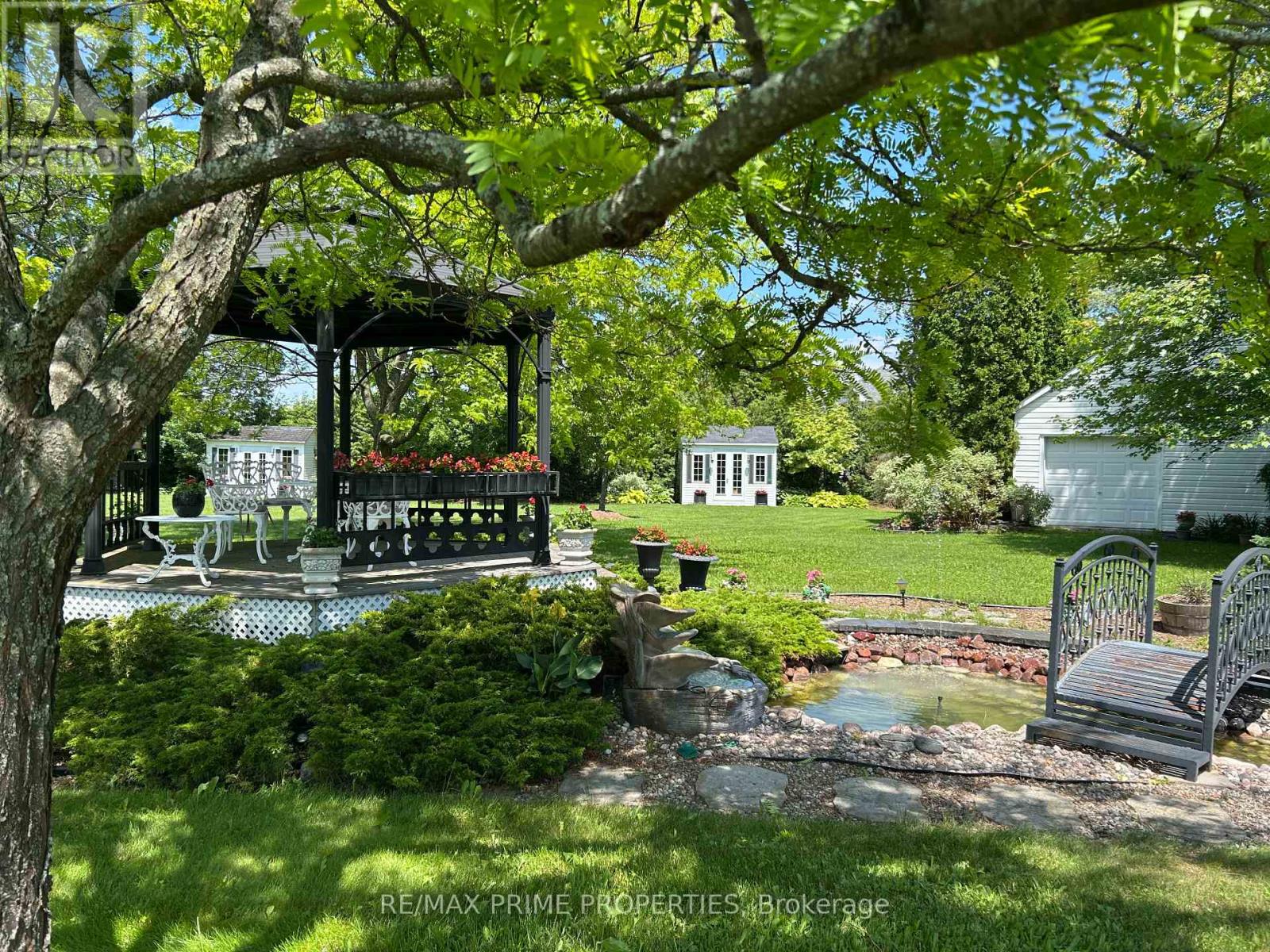 1530 Royal Orchard Drive, Ottawa, Ontario  K4C 1A9 - Photo 37 - X12945470