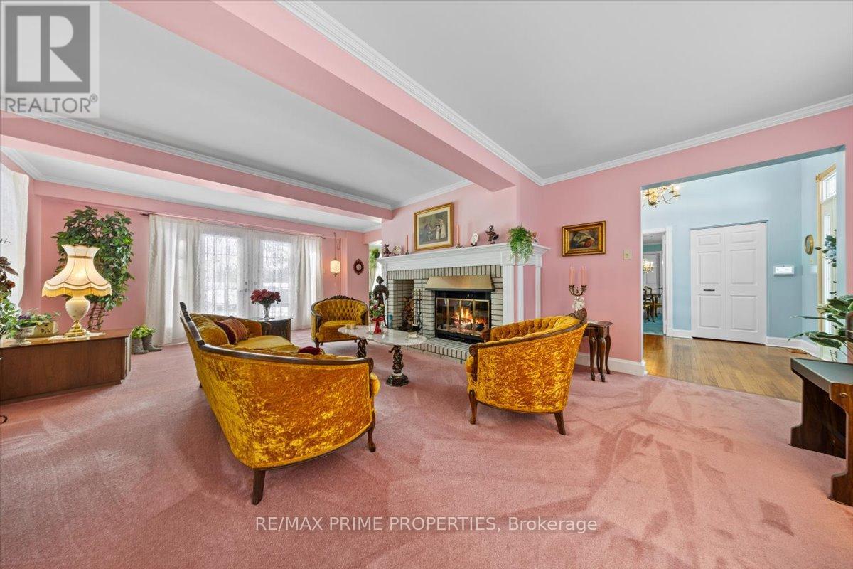1530 Royal Orchard Drive, Ottawa, Ontario  K4C 1A9 - Photo 4 - X12945470