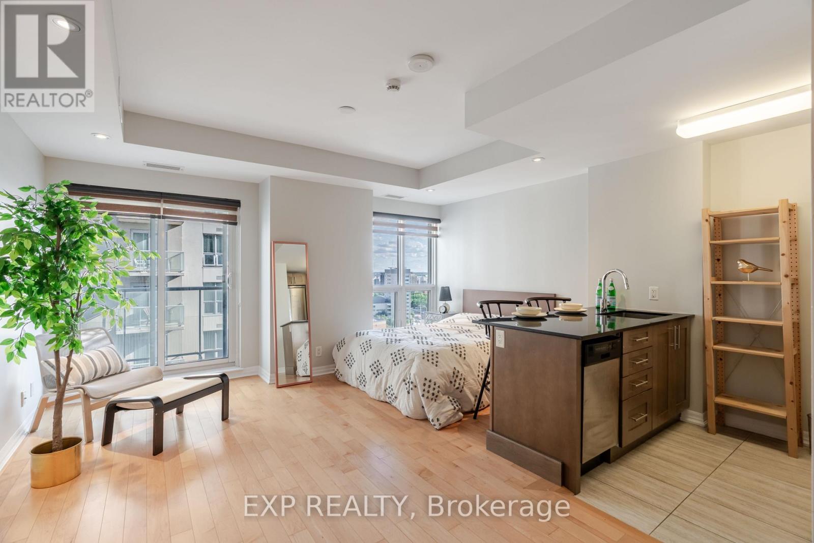 2308 - 242 Rideau Street, Ottawa, Ontario  K1N 0B7 - Photo 13 - X12946734