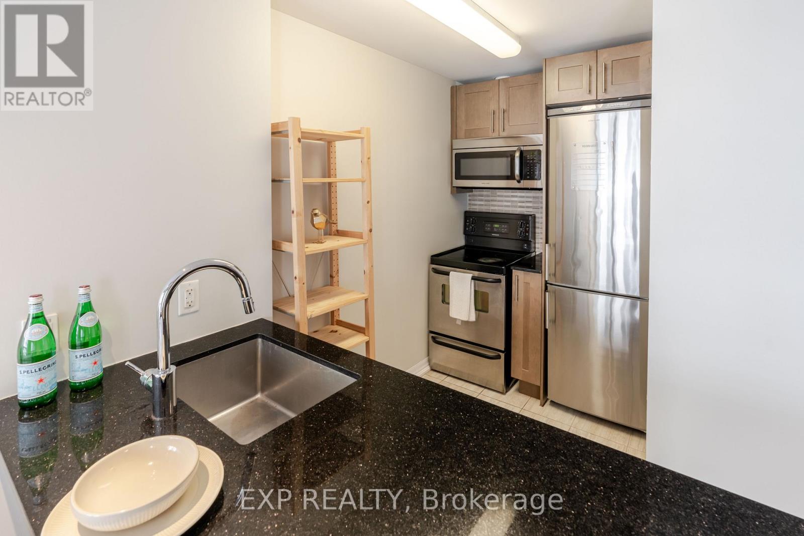 2308 - 242 Rideau Street, Ottawa, Ontario  K1N 0B7 - Photo 23 - X12946734