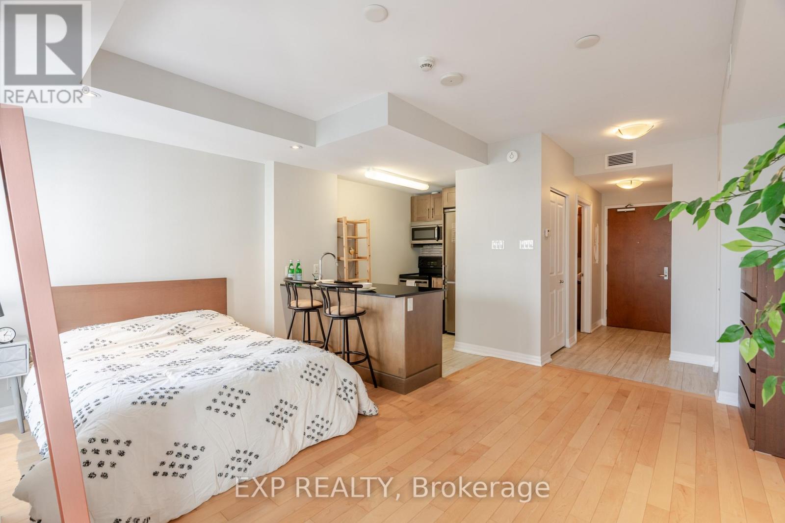 2308 - 242 Rideau Street, Ottawa, Ontario  K1N 0B7 - Photo 27 - X12946734