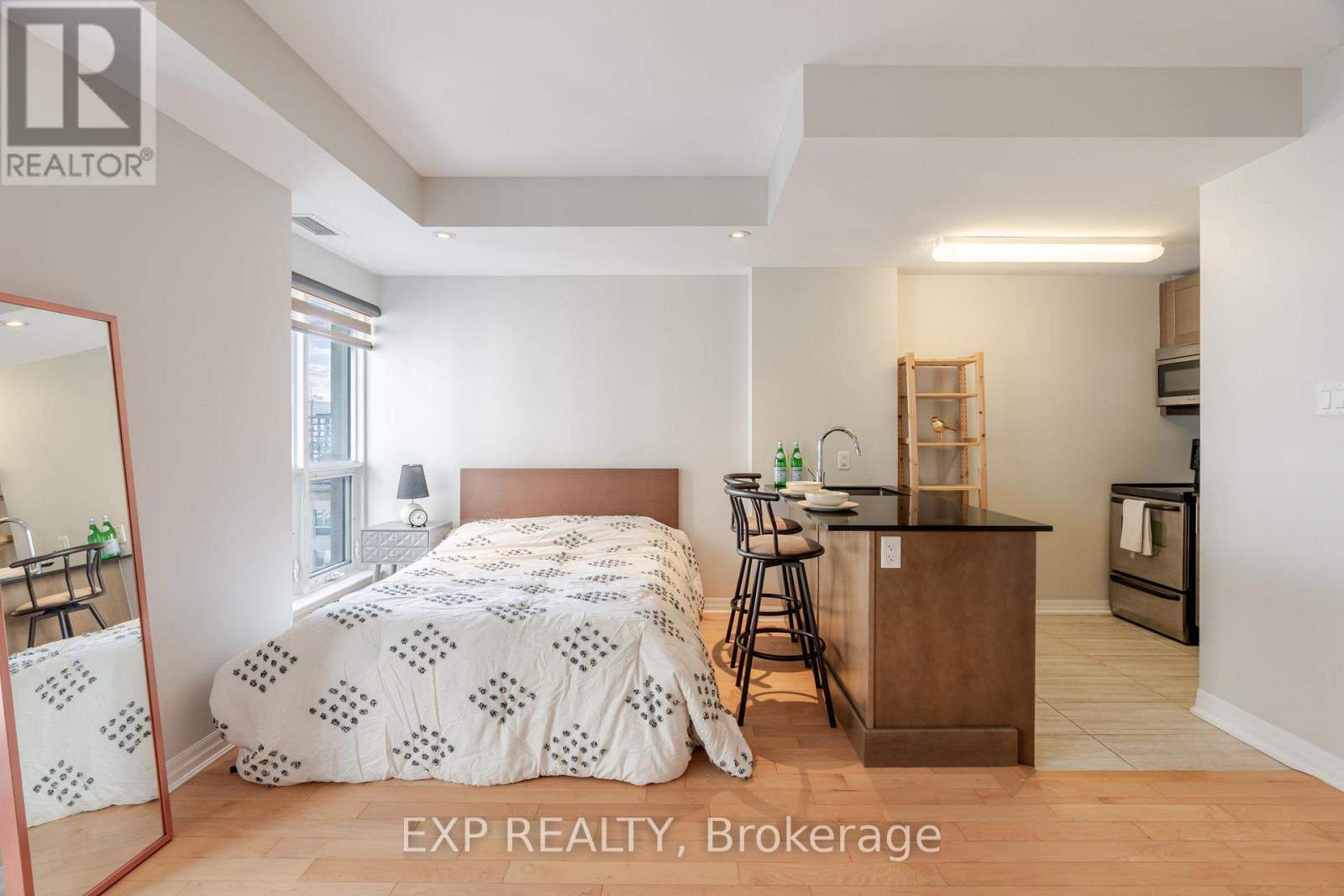 2308 - 242 Rideau Street, Ottawa, Ontario  K1N 0B7 - Photo 28 - X12946734