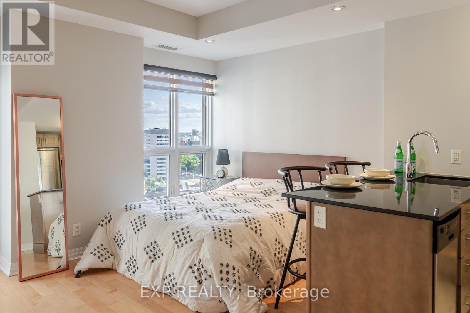 2308 - 242 Rideau Street, Ottawa, Ontario  K1N 0B7 - Photo 30 - X12946734
