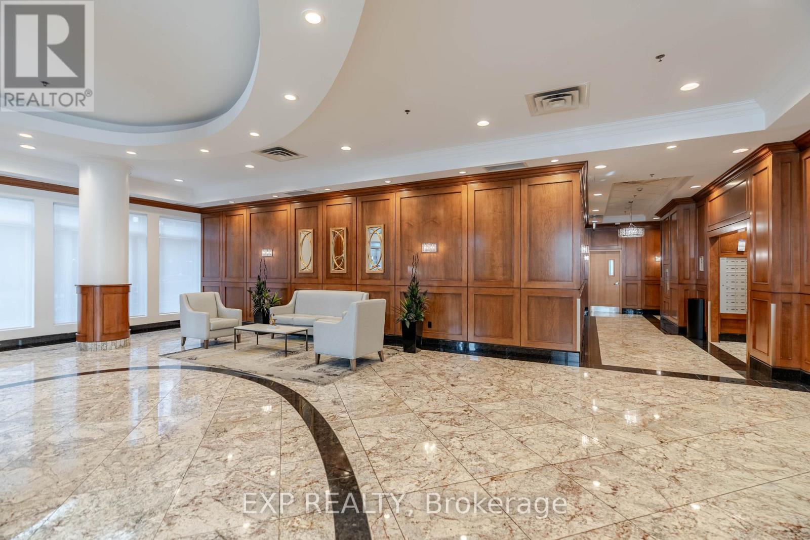 2308 - 242 Rideau Street, Ottawa, Ontario  K1N 0B7 - Photo 5 - X12946734