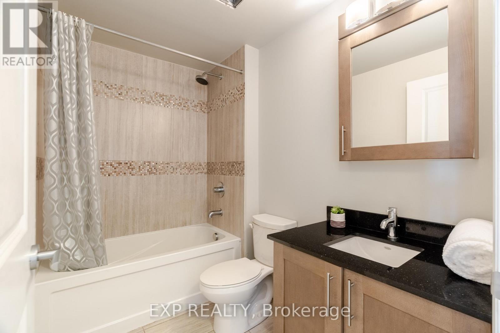 2308 - 242 Rideau Street, Ottawa, Ontario  K1N 0B7 - Photo 9 - X12946734