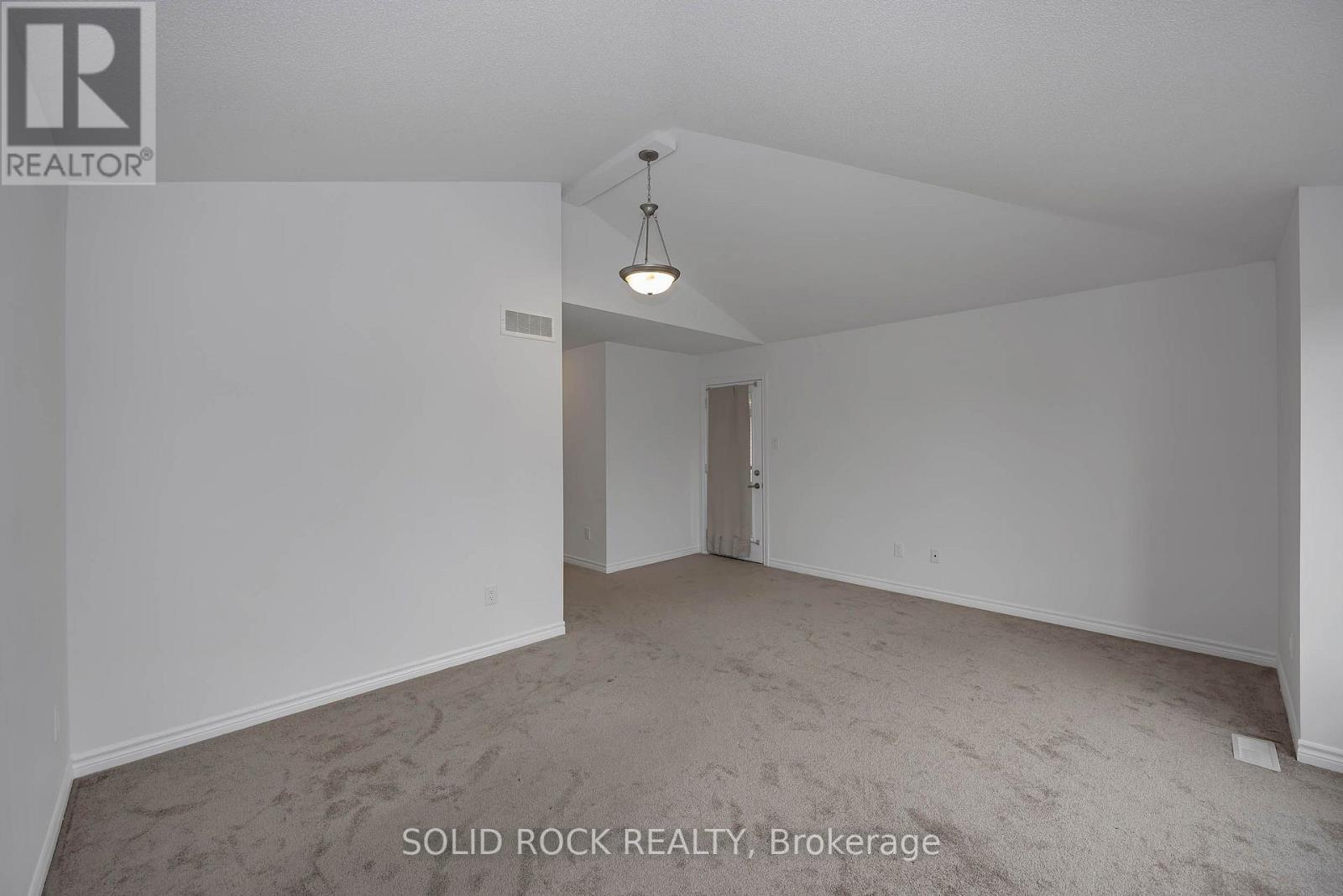 149 Minikan Street, Ottawa, Ontario  K1X 0E5 - Photo 21 - X12947914
