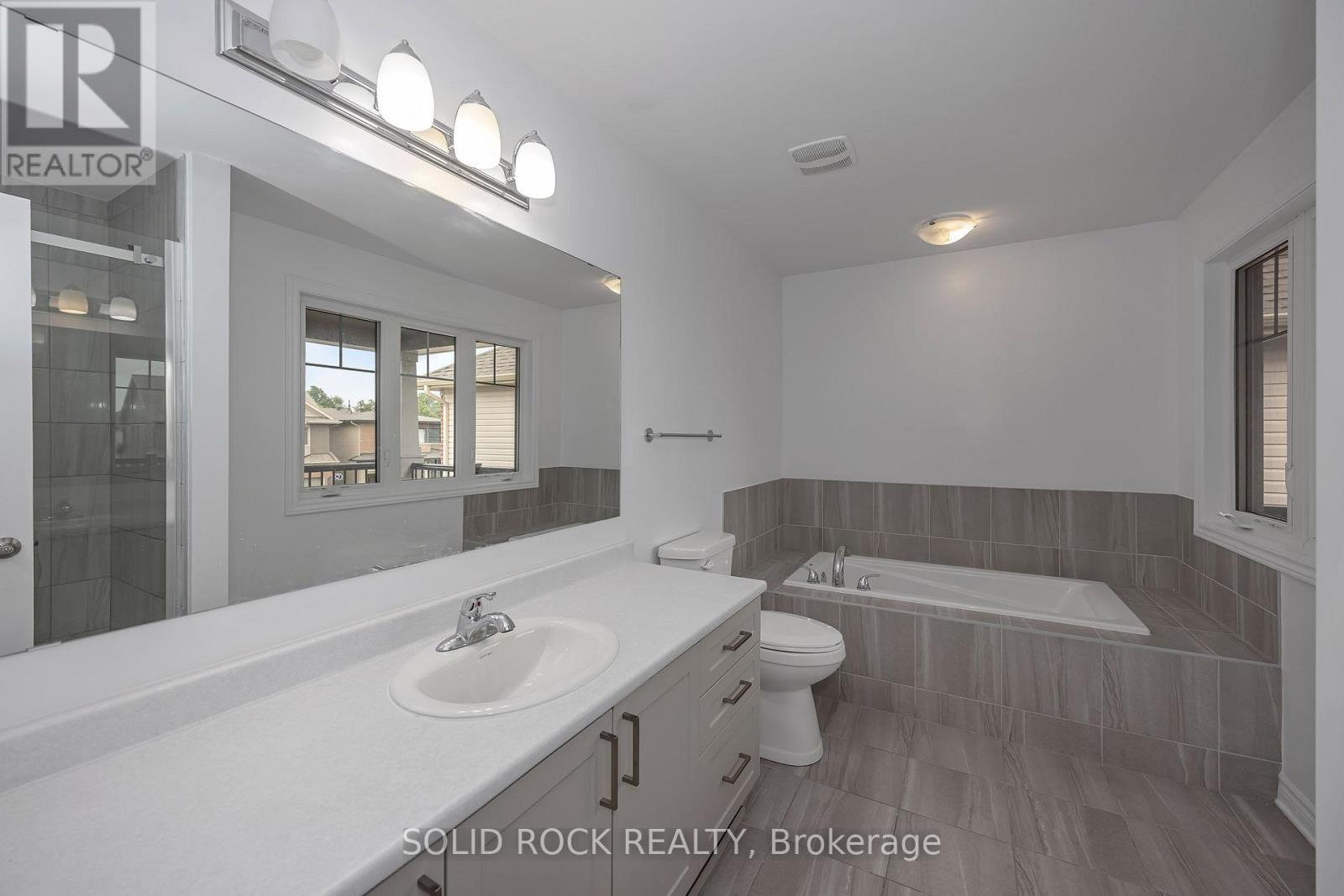 149 Minikan Street, Ottawa, Ontario  K1X 0E5 - Photo 23 - X12947914