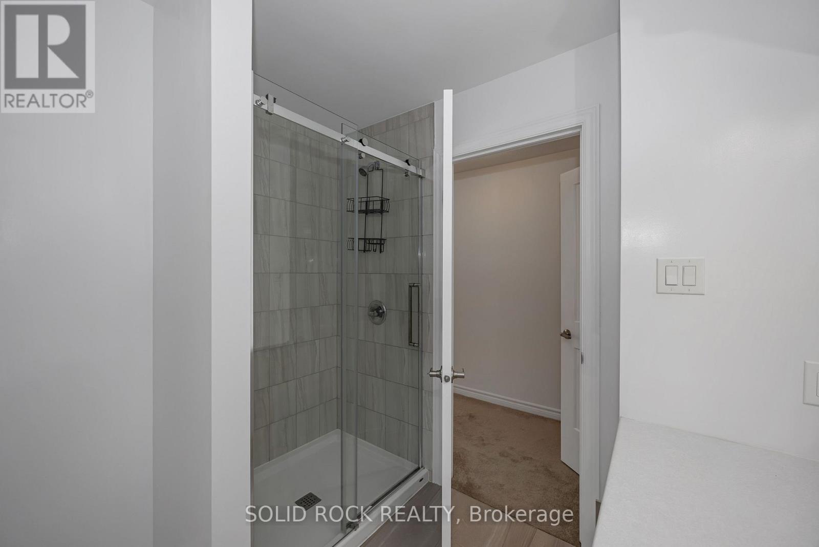 149 Minikan Street, Ottawa, Ontario  K1X 0E5 - Photo 24 - X12947914