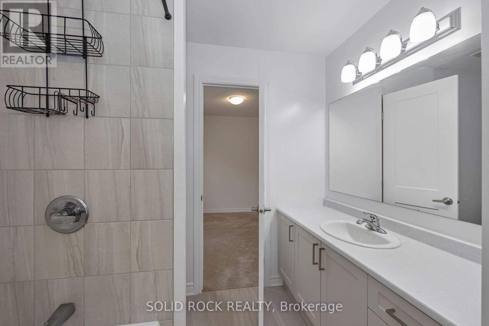 149 Minikan Street, Ottawa, Ontario  K1X 0E5 - Photo 32 - X12947914