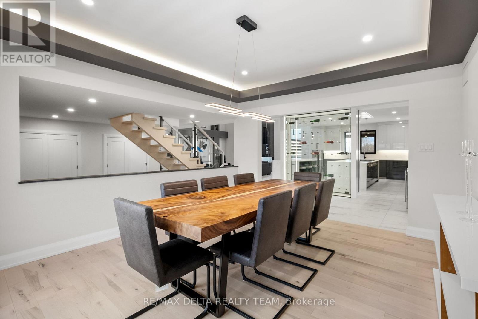 663 Ballycastle Crescent, Ottawa, Ontario  K1X 0A3 - Photo 21 - X12948244
