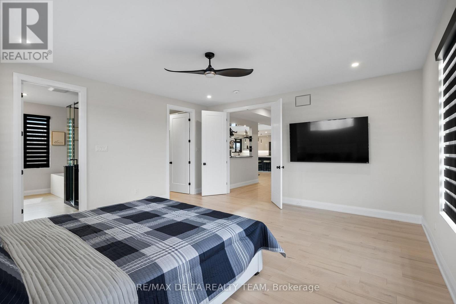 663 Ballycastle Crescent, Ottawa, Ontario  K1X 0A3 - Photo 22 - X12948244