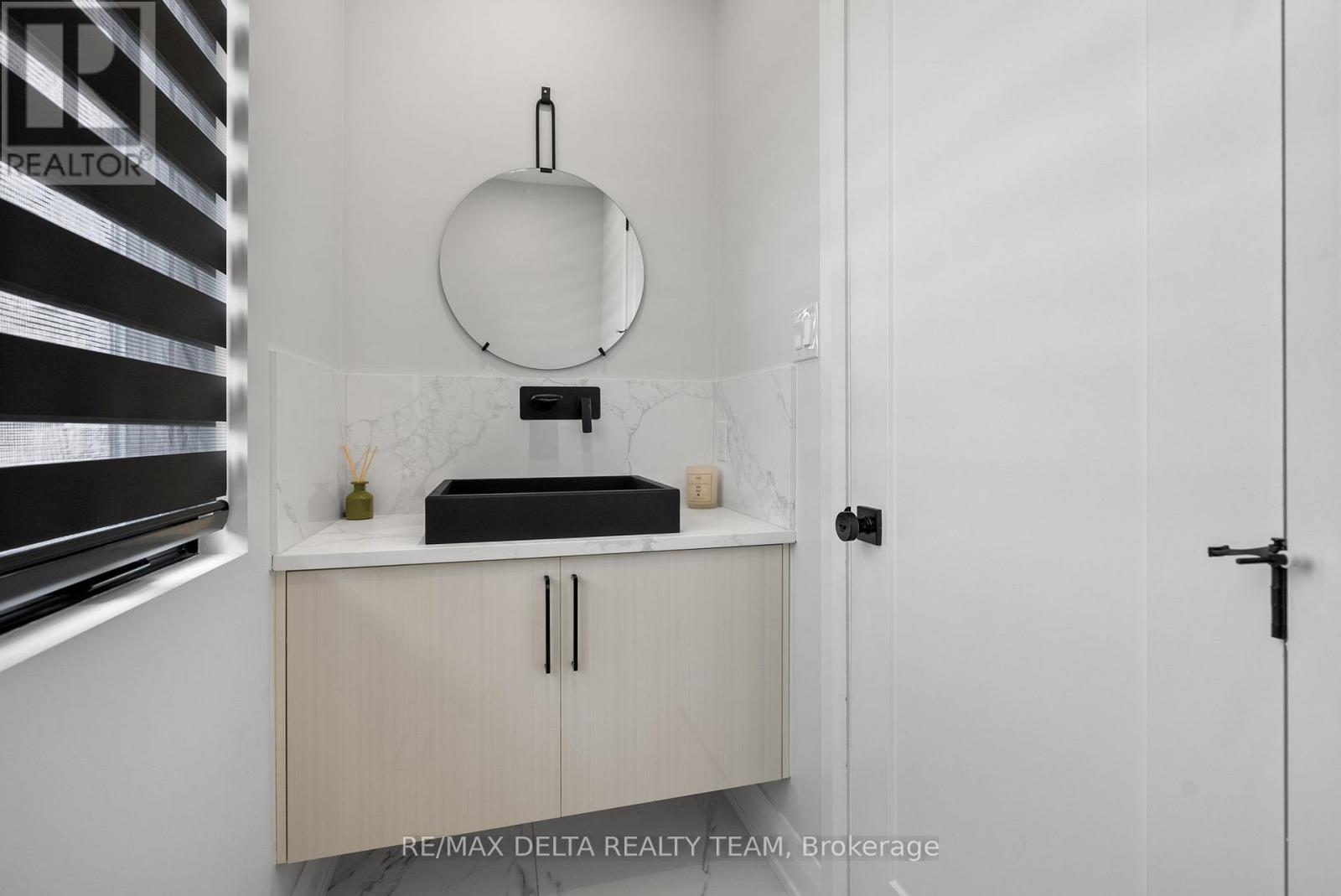 663 Ballycastle Crescent, Ottawa, Ontario  K1X 0A3 - Photo 25 - X12948244