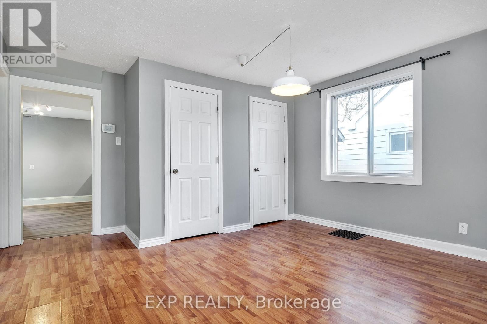 566 Kirkwood Avenue, Ottawa, Ontario  K1Z 5X4 - Photo 7 - X12948418