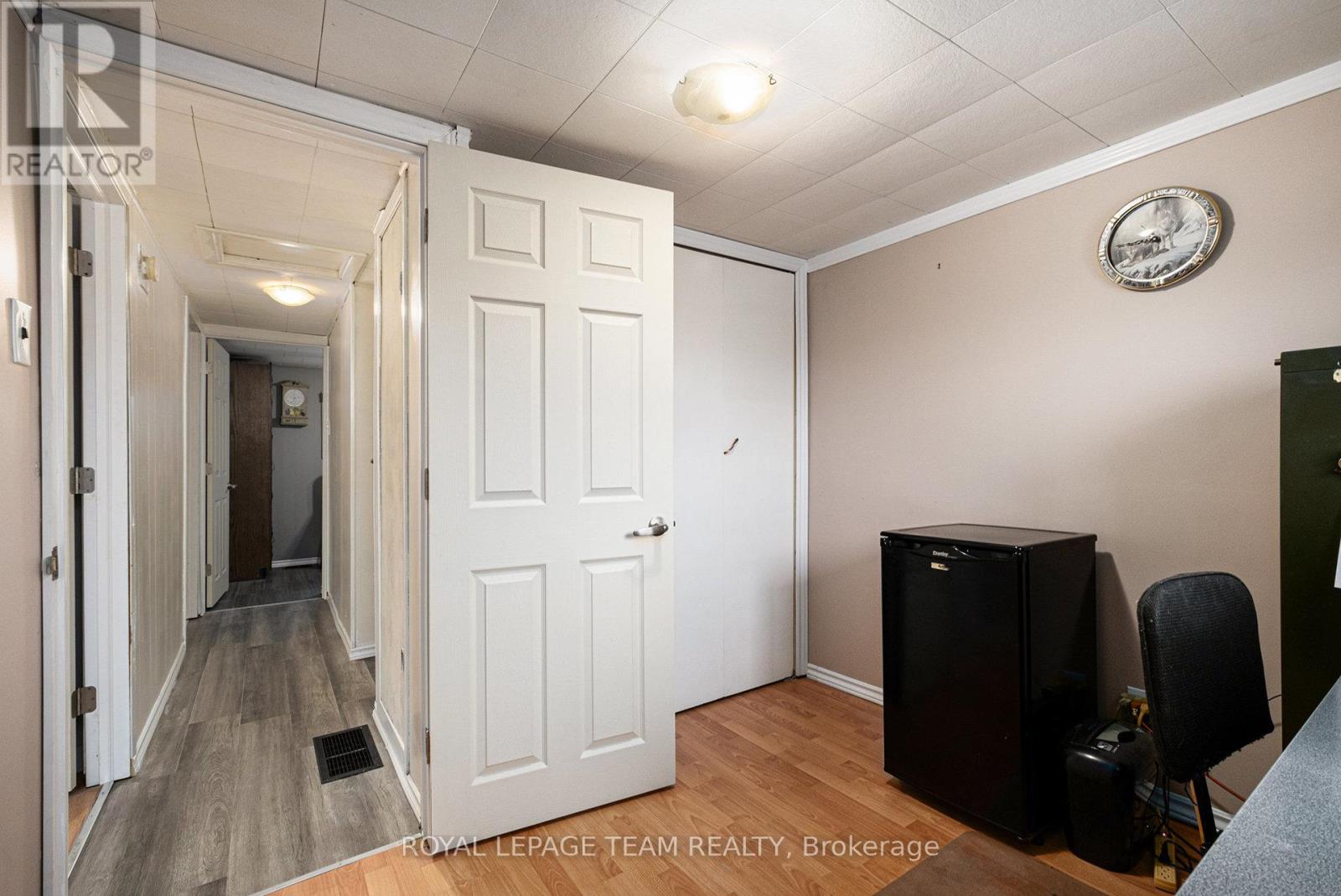 88 Bay Road, Rideau Lakes, Ontario  K0G 1L0 - Photo 23 - X12949278