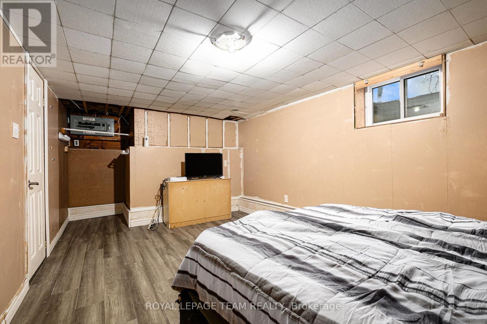 88 Bay Road, Rideau Lakes, Ontario  K0G 1L0 - Photo 24 - X12949278