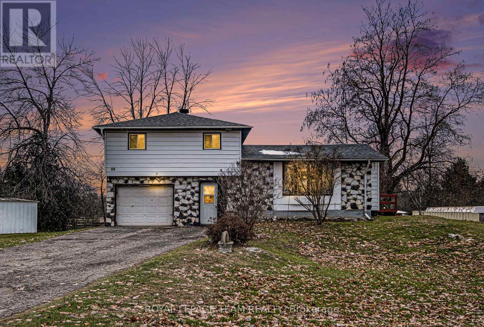 88 Bay Road, Rideau Lakes, Ontario  K0G 1L0 - Photo 27 - X12949278