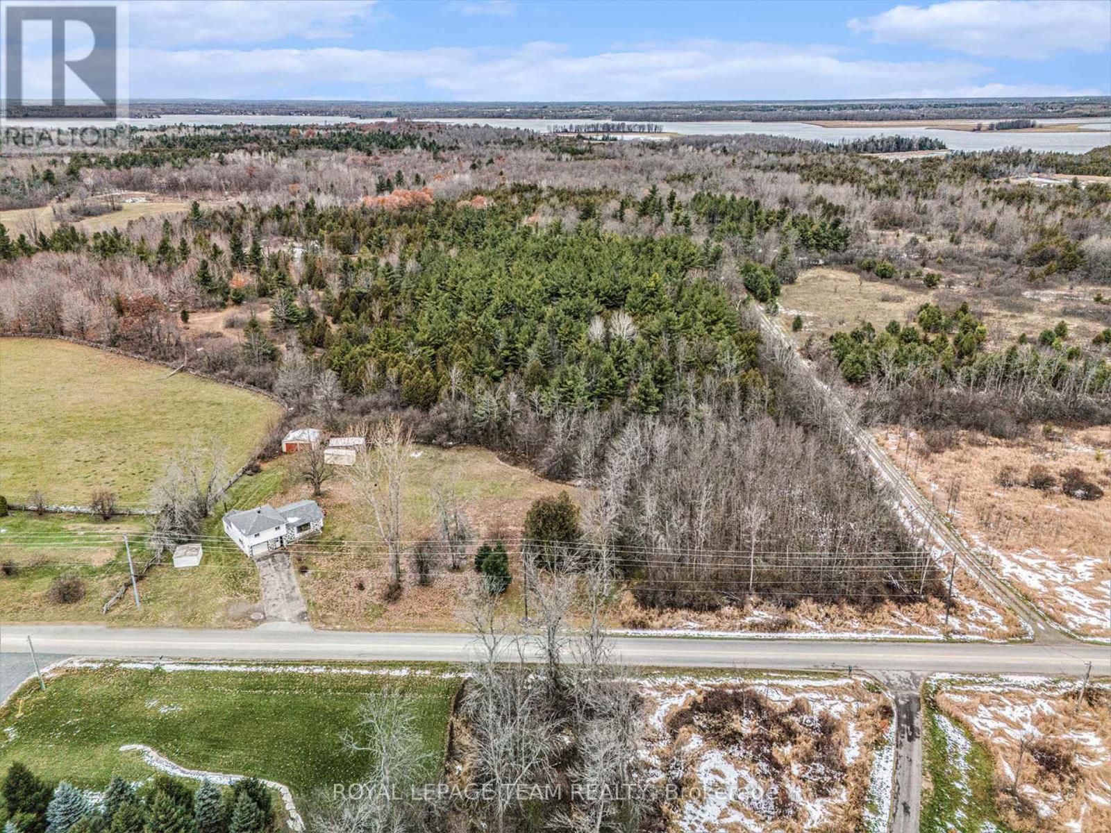 88 Bay Road, Rideau Lakes, Ontario  K0G 1L0 - Photo 3 - X12949278