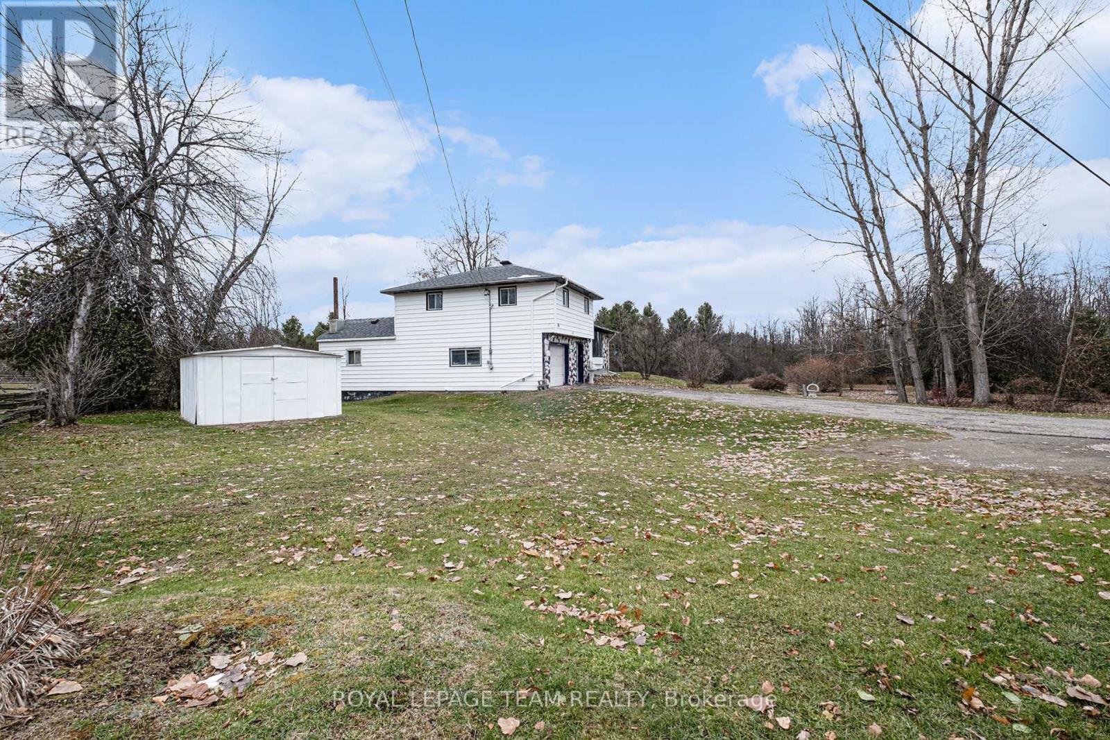 88 Bay Road, Rideau Lakes, Ontario  K0G 1L0 - Photo 31 - X12949278