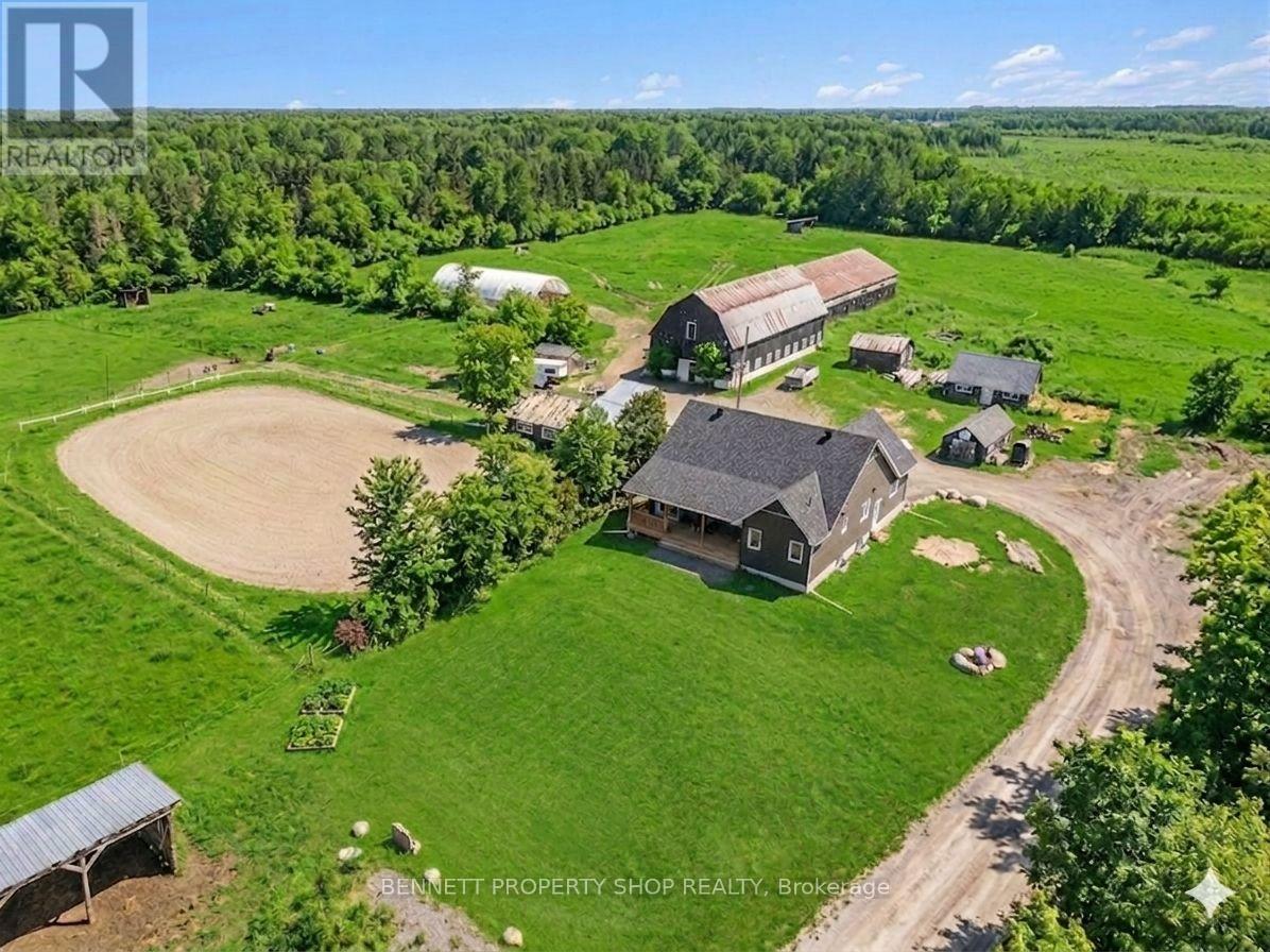 7261 Third Line Road S, Ottawa, Ontario  K0A 2E0 - Photo 2 - X12951498