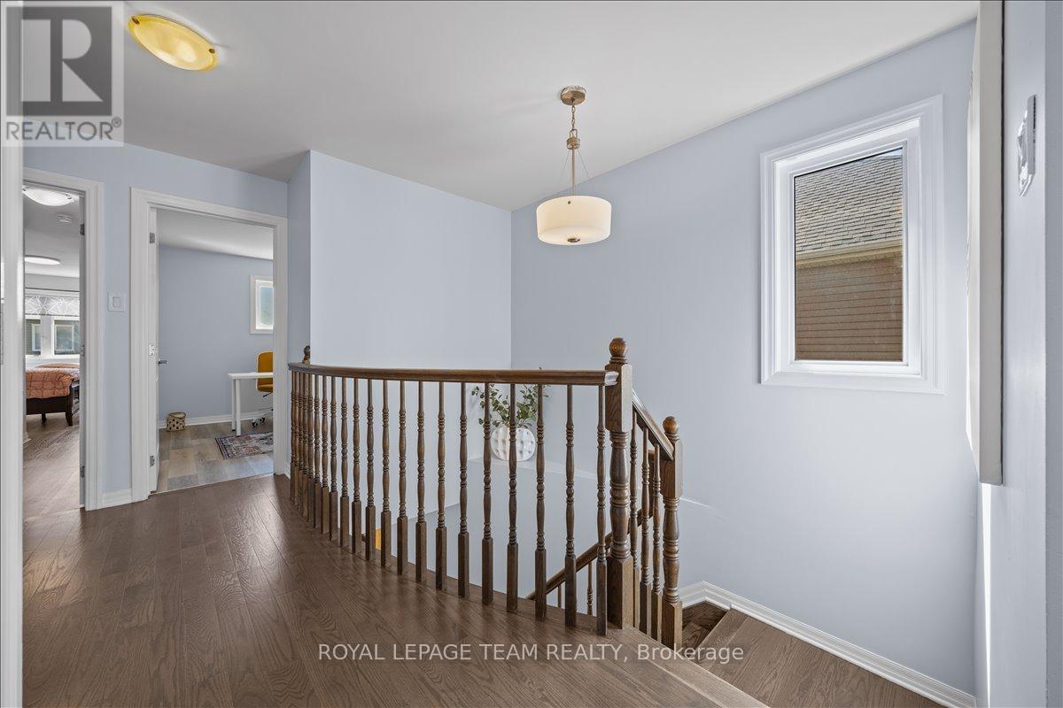 333 Tulum Crescent, Ottawa, Ontario  K2S 0V9 - Photo 15 - X12951950