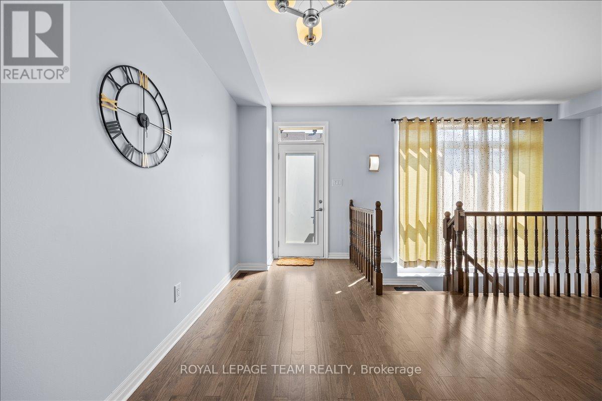 333 Tulum Crescent, Ottawa, Ontario  K2S 0V9 - Photo 23 - X12951950