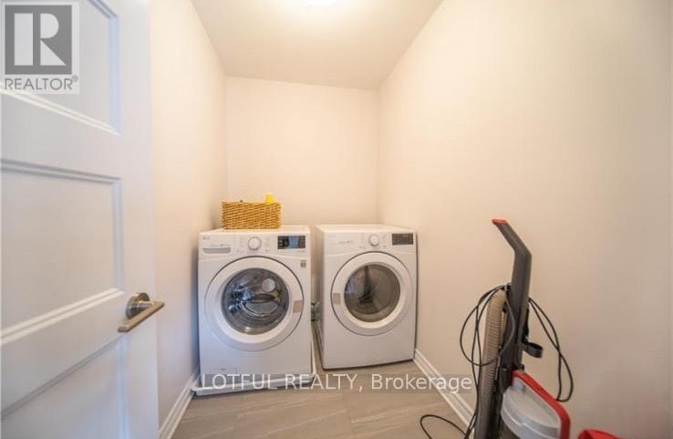 304 Belfort Street, Russell, Ontario  K0A 1W0 - Photo 11 - X12952814