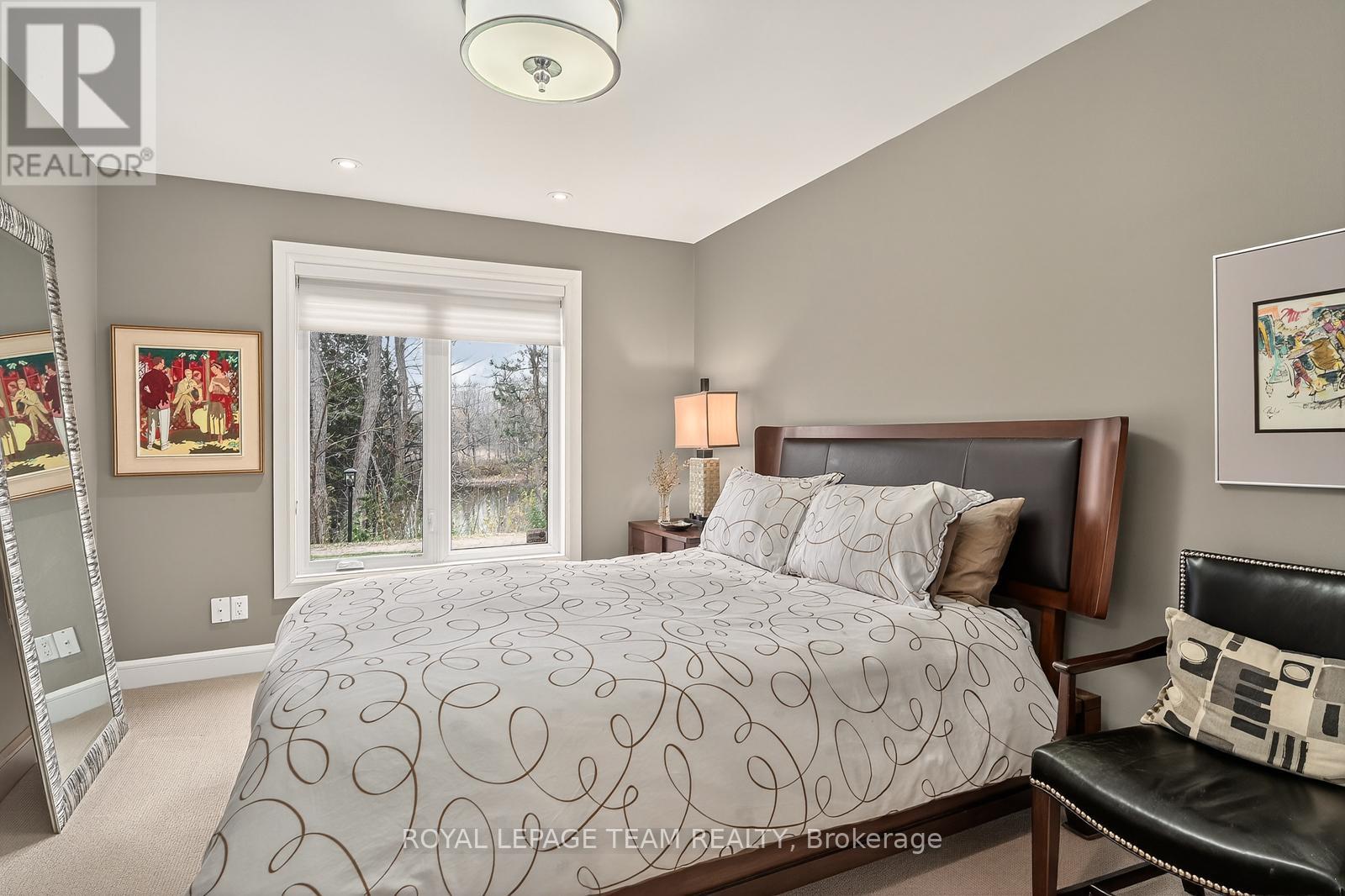 Unit 10 - 55 Whitemarl Drive, Ottawa, Ontario  K1L 8J9 - Photo 16 - X12954238