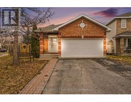 689 VERMILLION DRIVE, Ottawa, Ontario
