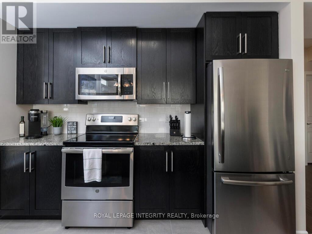 201 - 300 Jatoba Private, Ottawa, Ontario  K2V 0E7 - Photo 16 - X12955416